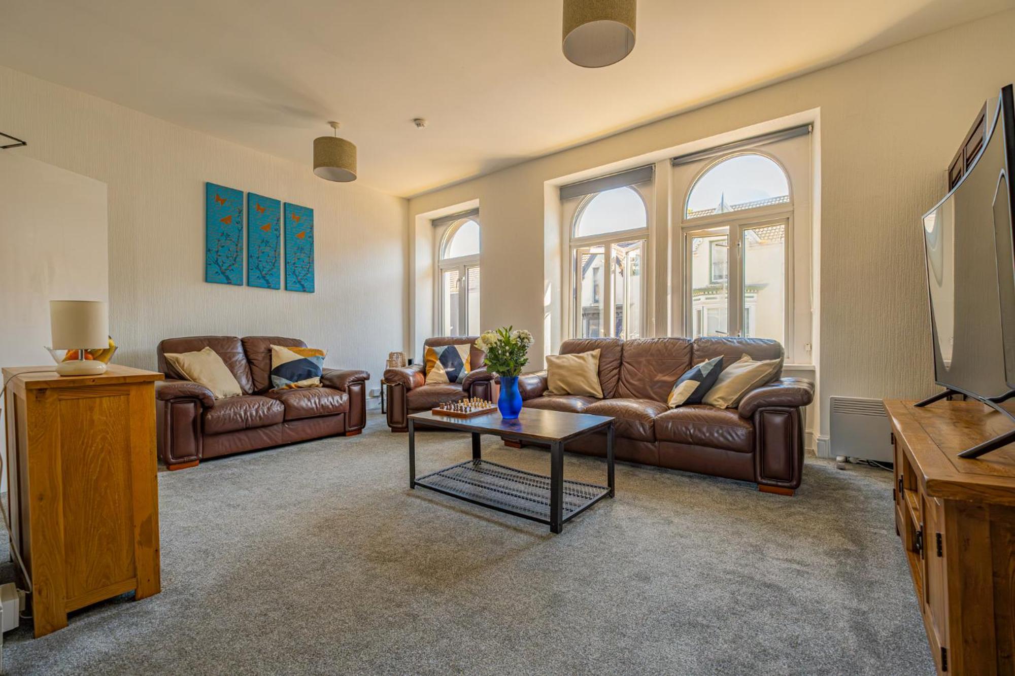 Castleview Coastal Comfort With 2 Parking Spaces Oystermouth Exteriör bild